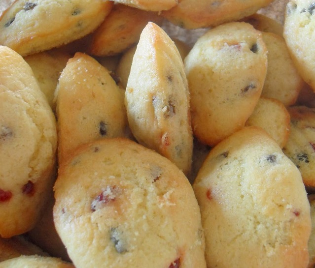 Madeleines aux fruits confits