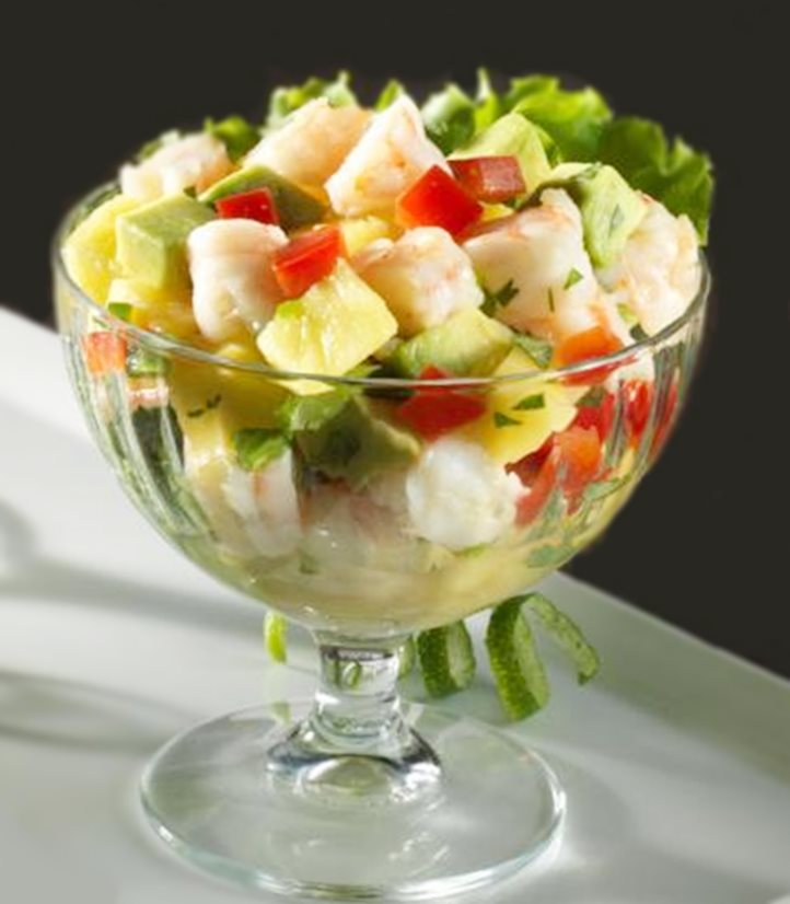 Salade de crevettes, ananas, avocat