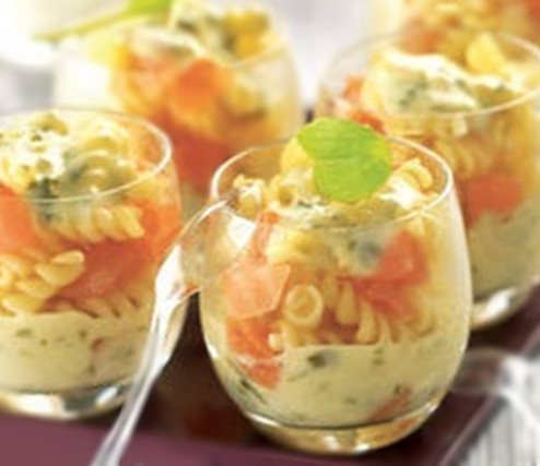 Verrine de farfalles ,Saumon ,Sauce Oseille