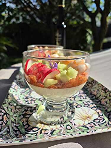 Panna cotta au parmesan coulis de tomates et crevettes