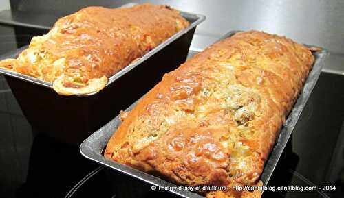 Cake aux fromages d’Auvergne, pommes, pignons et noix pour le brunch du Salon du Blog Culinaire