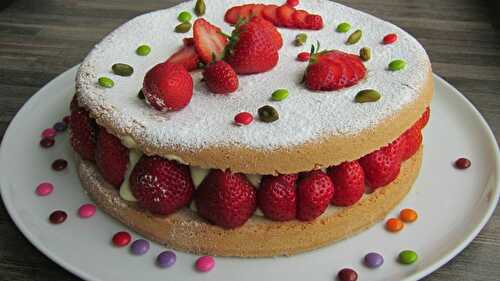 Gâteau lorrain comme un fraisier à la pistache, ou presque !