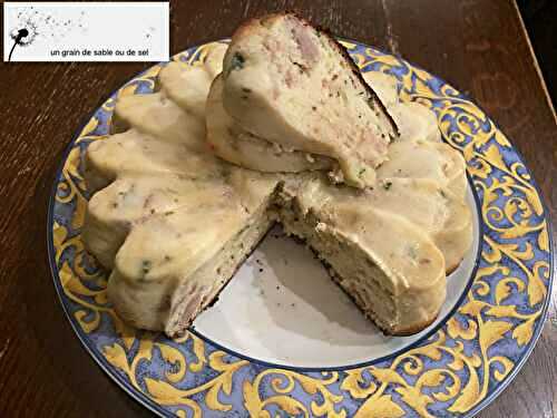 Cake épicé au thon & fromage blanc