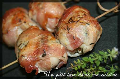 P'tites brochettes de lapin, poitrine fumée et moutarde à l'ancienne