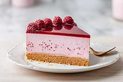 Recette de bavarois aux framboises et sa base croustillante