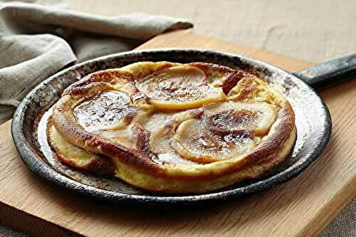 Crêpes épaisses aux pommes dorées à la poêle