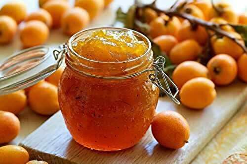 Gelée de bibasse ou nèfles façon réunionnaise