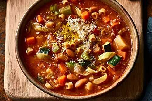 Minestrone mijoté aux légumes de saison