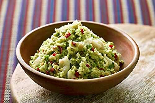 Féroce d'avocat traditionnel à la morue et manioc