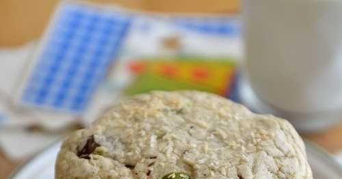 Biscuits à la farine de sarrasin, chocolat et pistaches