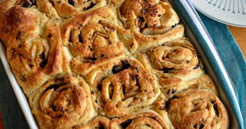 Brioches roulées poire-chocolat