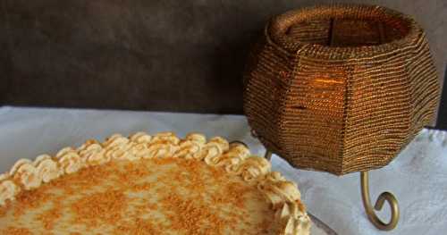 Entremet au feuilleté praliné, mousse chocolat et spéculos