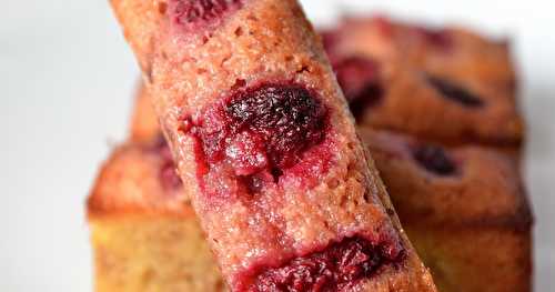 Financiers betterave-framboise de Christophe Felder