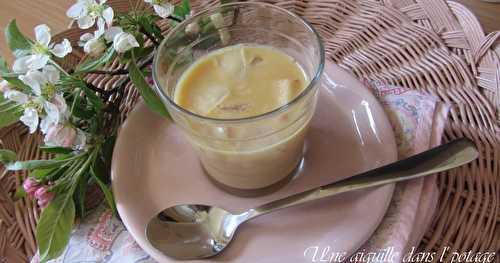 Verrine aux poires et crème caramel au beurre salé