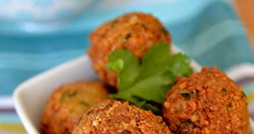 Falafels, sauce tahini, selon Ottolenghi