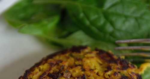 Galette de lentilles corail au curry et à la pomme