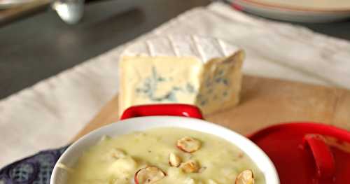 Purée de pomme de terre et courgette au Bleu de Bresse et aux noisettes