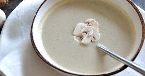 Velouté de champignons à l'estragon et au cidre 