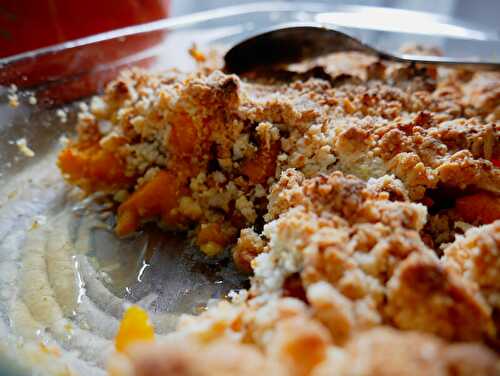 Crumble sucré-salé : potiron, 4 épices, noix de coco et comté