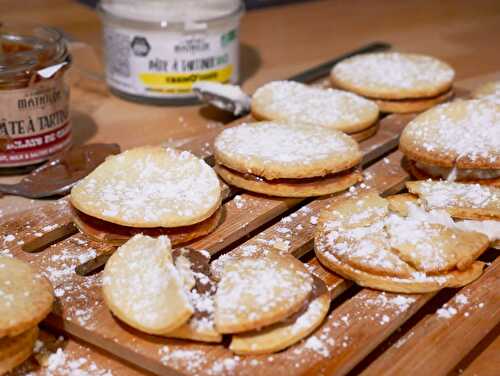 Sablés fourrés à la pâte à tartiner (Le Comptoir de Mathilde)