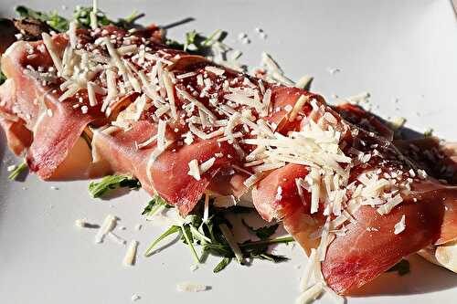 Salade grecque, Friselle et jambon de Parme