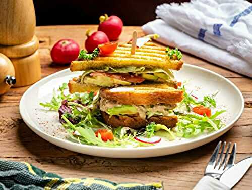 Le Tuna Melt : sandwich fondu pour les Amateurs de Poisson