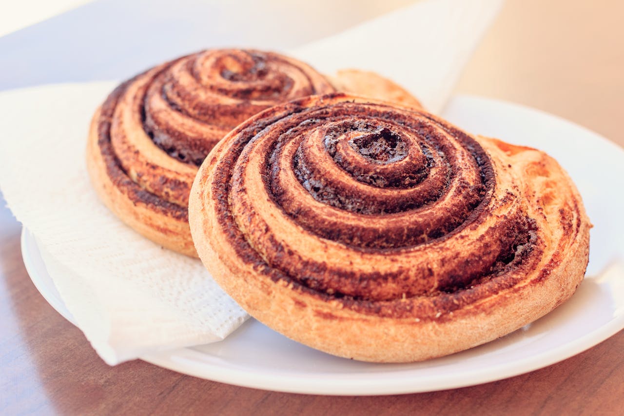 Ode à la cannelle : recettes chaleureuses et souvenirs gourmands