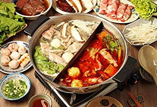 Fondue chinoise aux deux saveurs : histoire, secrets et art de la convivialité