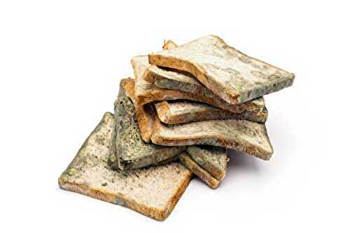 Ce que 9 Français sur 10 ignorent sur le pain de mie périmé (et pourquoi c’est une erreur)