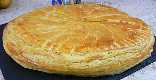 Galette des rois à la frangipane ou galette parisienne