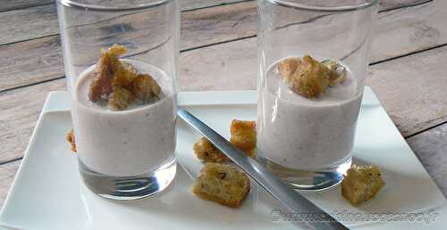 Soupe de radis et ses croûtons au thym version apéro