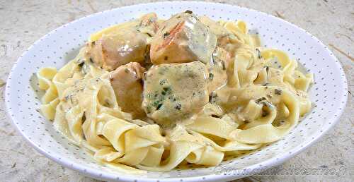 Tagliatelles sauce citronnée et ses cubes de saumon