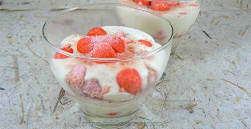 Tiramisu aux biscuits de Reims et fraises Tagada