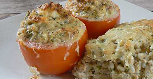 Tomates farcies au thon, blé et feta