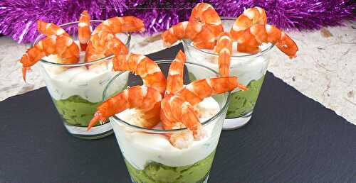 Verrines à la mousse d’avocat, crème et gambas