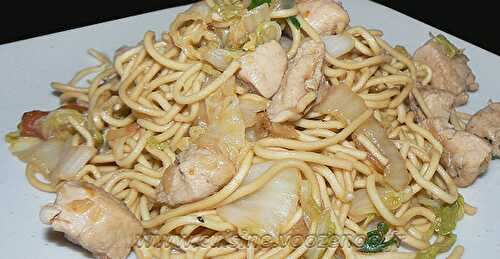 Wok de chou chinois (psé-tai) au poulet et gingembre