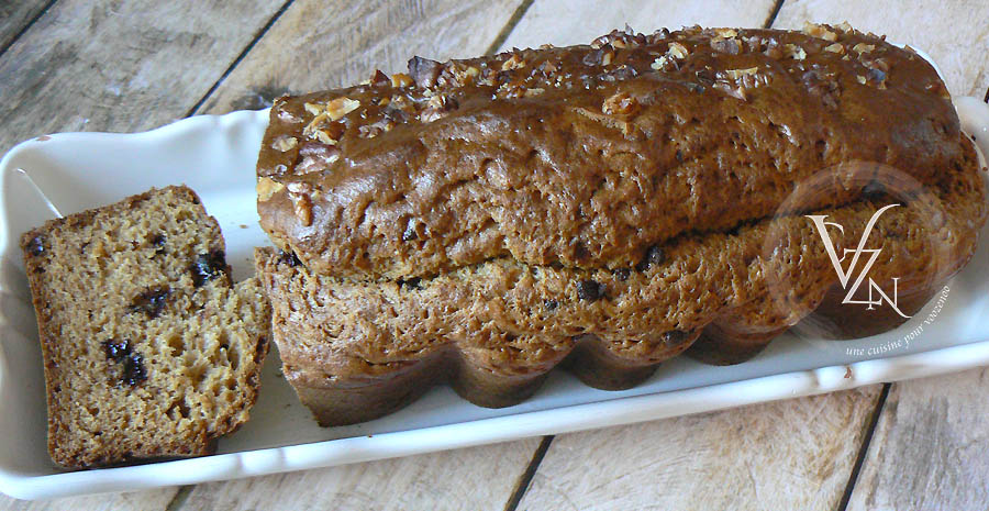 Cake au chocolat, beurre de cacahuètes et noix