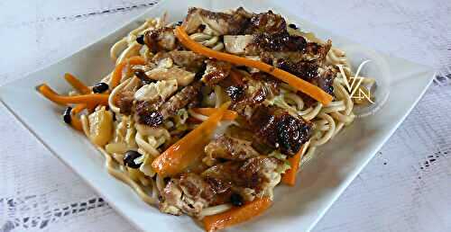 Poulet caramélisé, nouilles chinoises