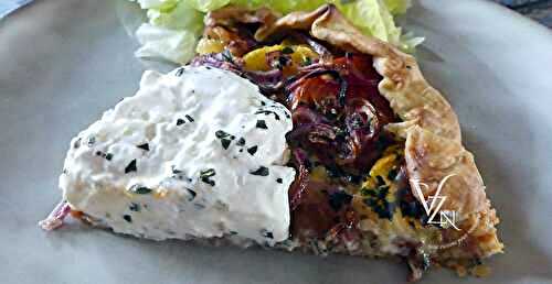 Tarte aux tomates anciennes, burrata