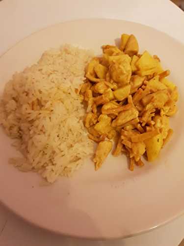 Émincé de volaille à la pomme et au curry – Battle Food #58