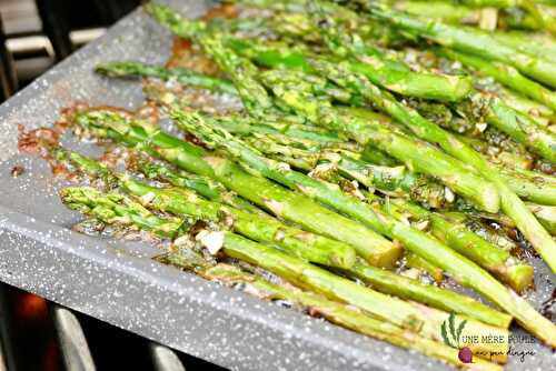 Asperges rôties au beurre à l’ail