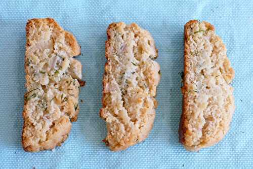 Biscottis salés à l’huile et au chèvre