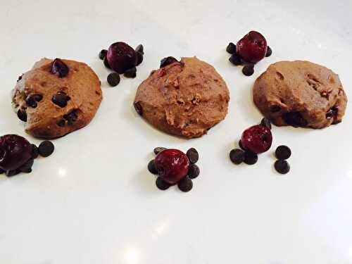 Biscuits choco-cerise aux super aliments