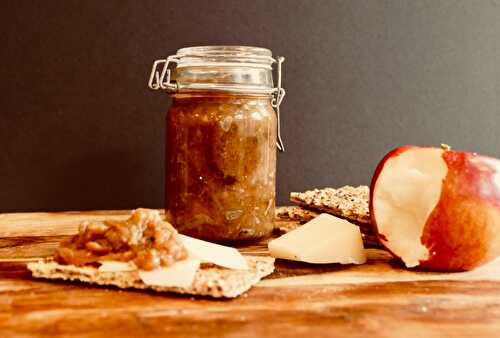 Confit d’oignons doux à la bière blanche et gelée de pommes