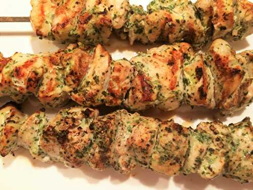 Kebabs de poulet aux herbes