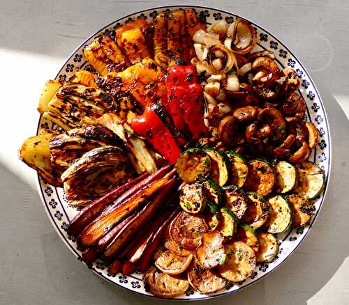 Légumes marinés rôtis au four ou sur le barbecue