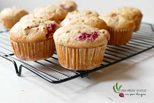 Muffins aux PVT, bananes et framboises