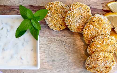 Pépites ou croquettes de saumon sauce au yogourt genre tartare