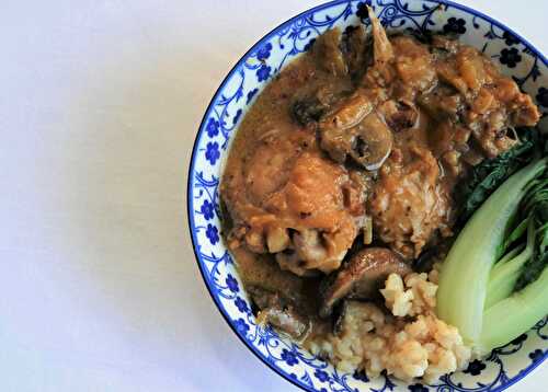 Poulet aux trois moutardes, aux champignons et au fenouil