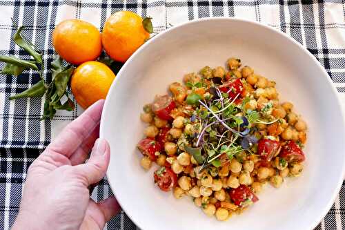 Salade de pois chiches au pesto de graines de citrouille